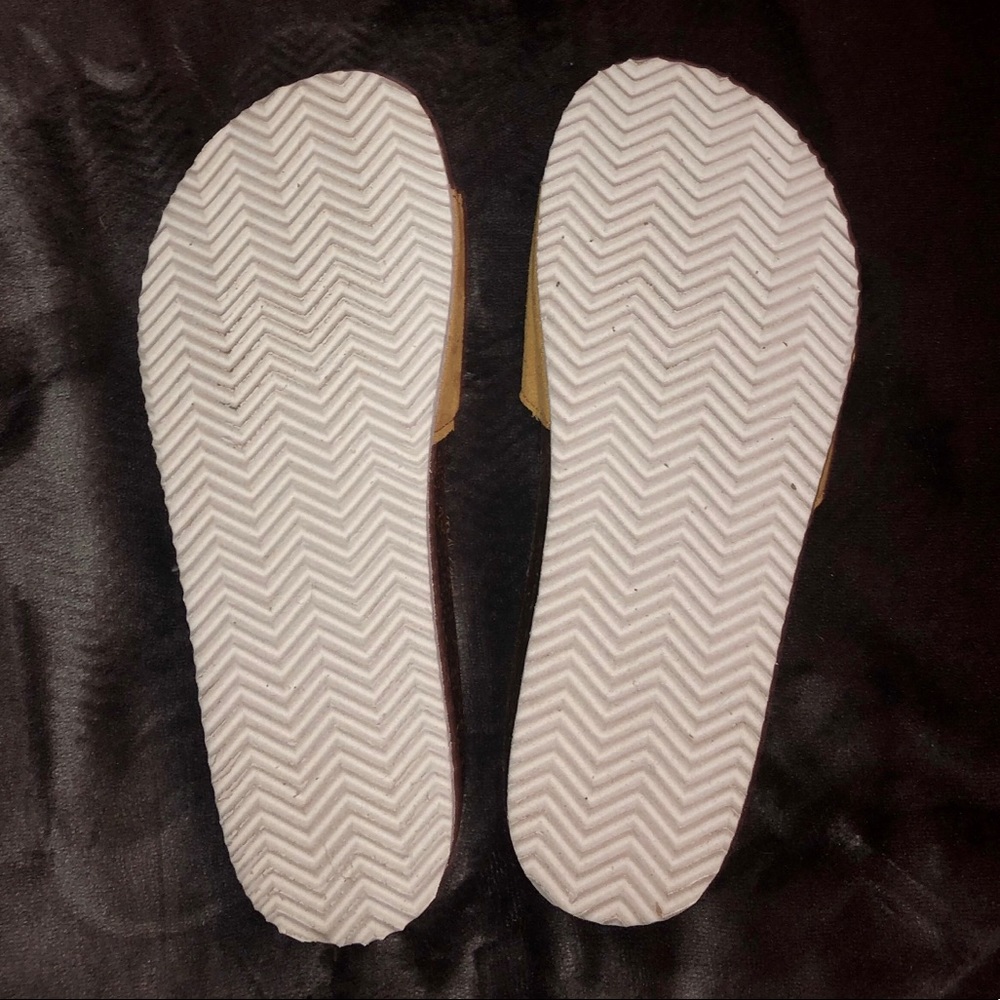 Sandals - Picture 2 of 5